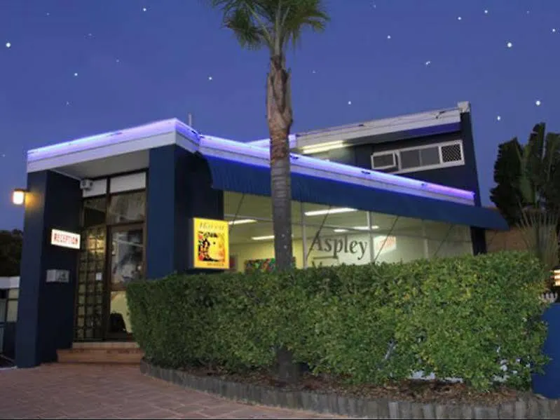 בריסביין Aspley Motor Inn